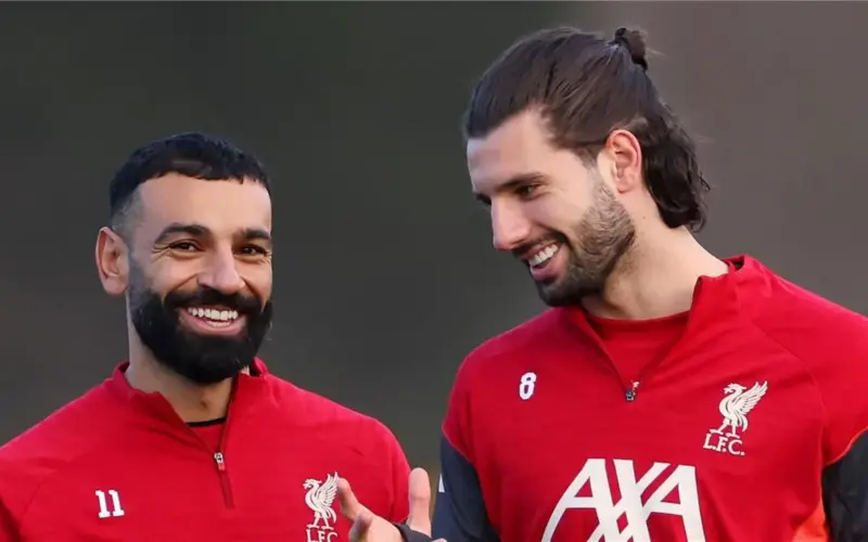 سوبوسلاي يَرُد على تصريح محمد صلاح.. ويحسم مصيره مع ليفربول.